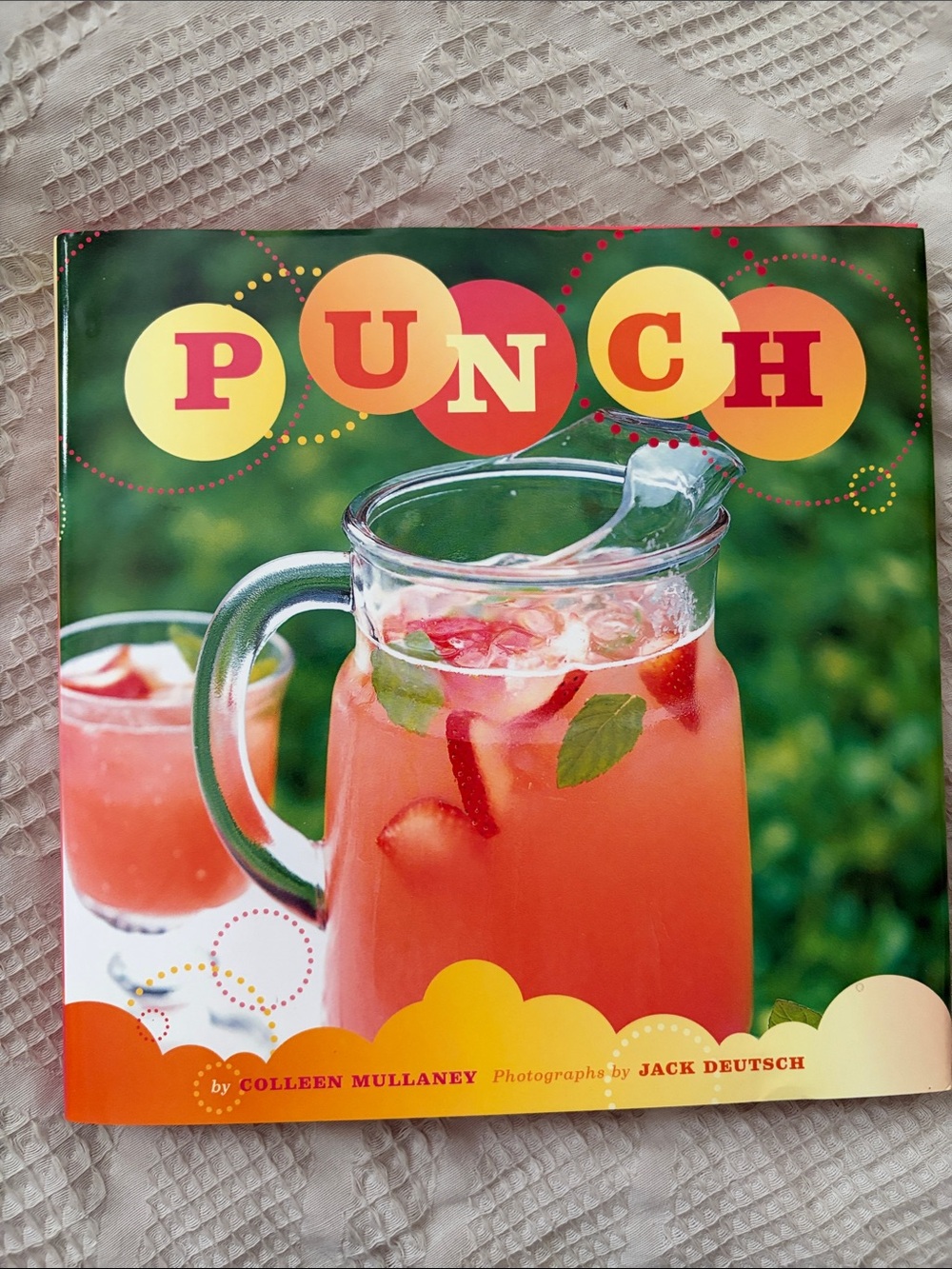 New Williams Sonoma Punch Recipe Book - Pink Cover